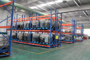 危險廢物處理暫存車間內景 危險廢物處理暫存車間內景